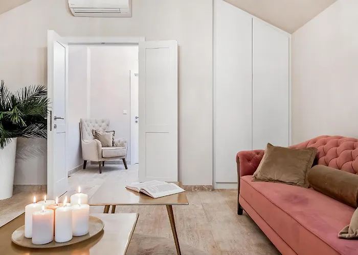 Casa vacanze Amazing In Praznica With Sauna *